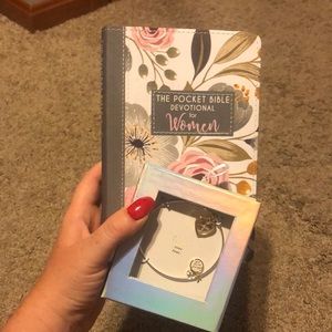 NWT Devotional Bible for Women + Faith over Fear Bangle